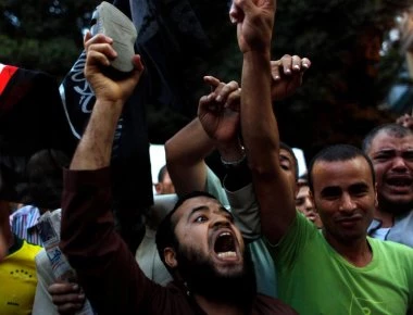 Νύχτα τρόμου στην Λευκωσία: Ισλαμιστές επιτέθηκαν με σκεπάρνι στους πιστούς στην εκκλησία (upd)